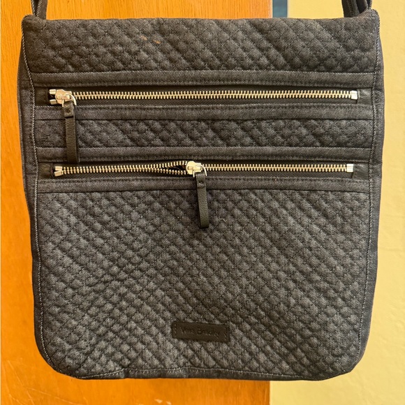 Vera Bradley Handbags - Vera Bradley Crossbody